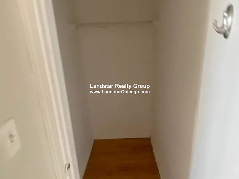 5030 N Springfield Ave #3W — Photo 8