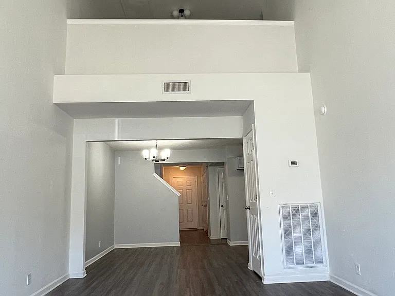 3715 Red Willow Ct — Photo 5