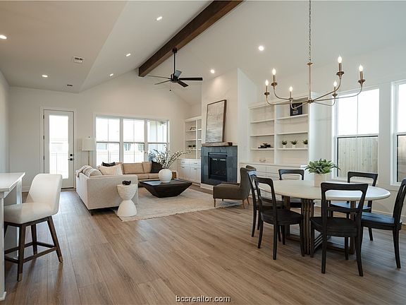 4th image of 4913 Dandelion Ct