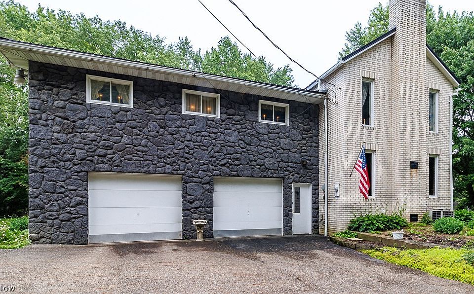 1st image of 1603 Chestnut Grove Rd