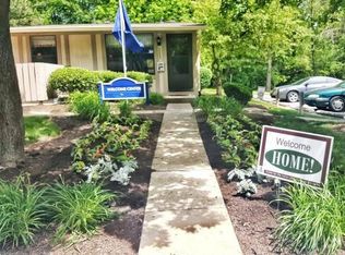 7851 Corinthian Dr, Indianapolis, IN 46219