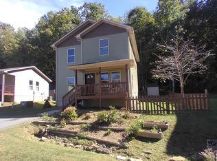 114 Getaway Dr, Swannanoa, NC 28778