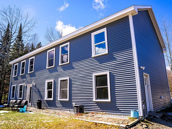 3rd image of 1012 Lakewood Road