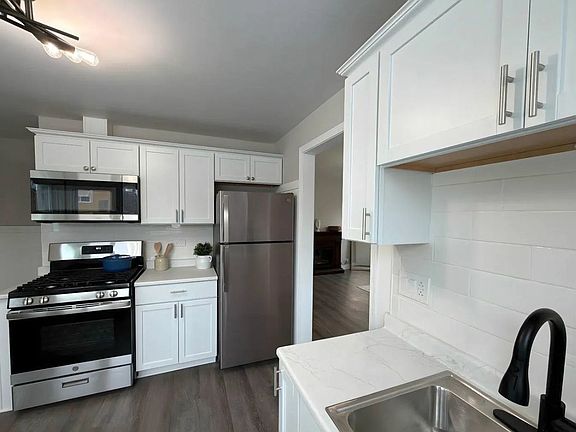 5th image of 536 S 24th Ave