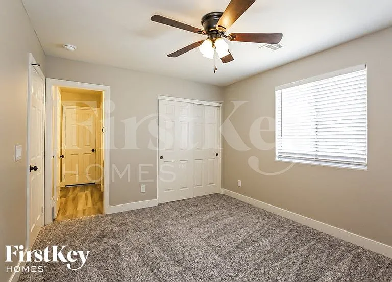 817 Fort Mandan Ct — Photo 9