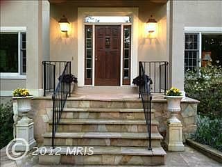 5th image of 12101 Old Pine Way