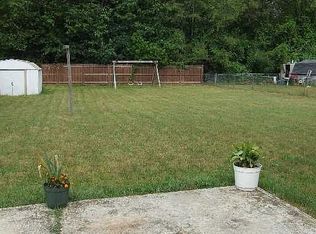 945 Rue Deauville Blvd, Ypsilanti, MI 48198