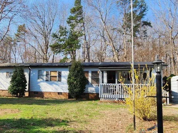 4869 Old Edgar Rd, Sophia, NC 27350