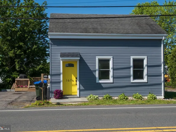 1676 Swamp Pike, Gilbertsville, PA 19525