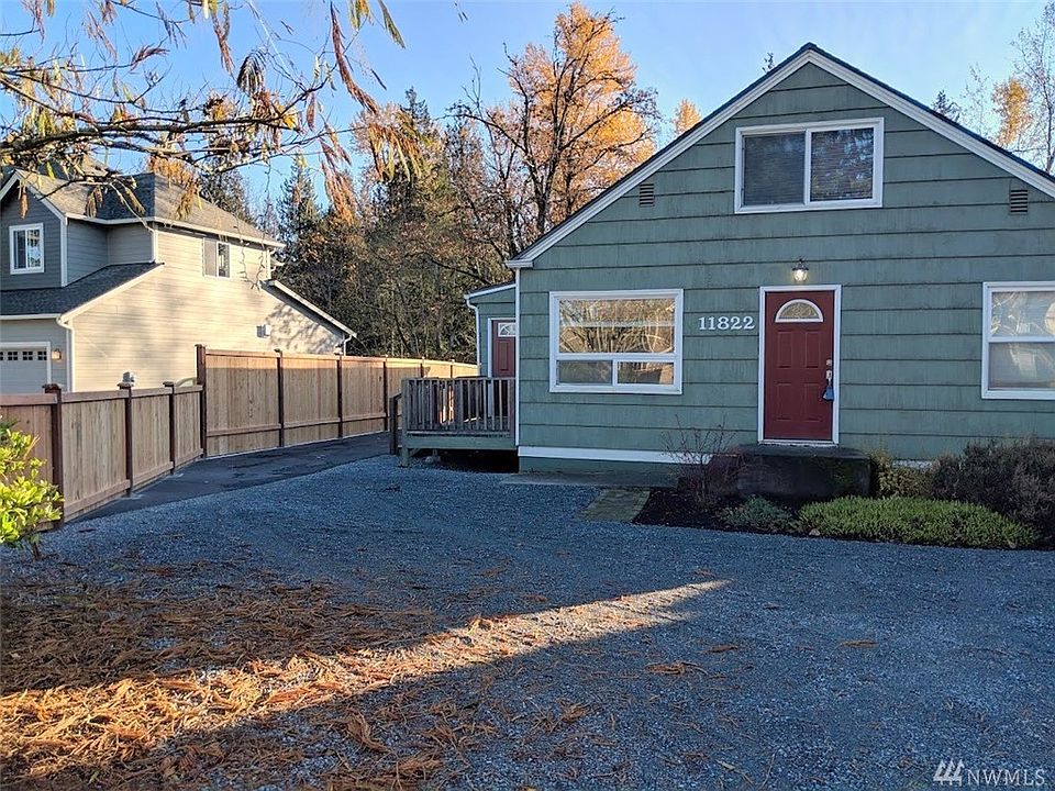 1st image of 11822 24th St E