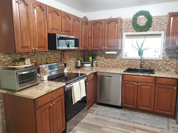 5th image of 117 N Coleman Road