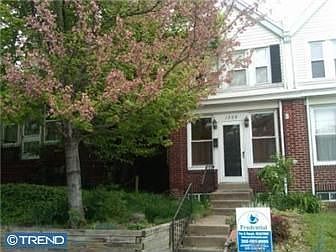 1st image of 1339 Linden St