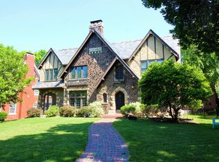 1228 W 61st Ter APT 1, Kansas City, MO 64113
