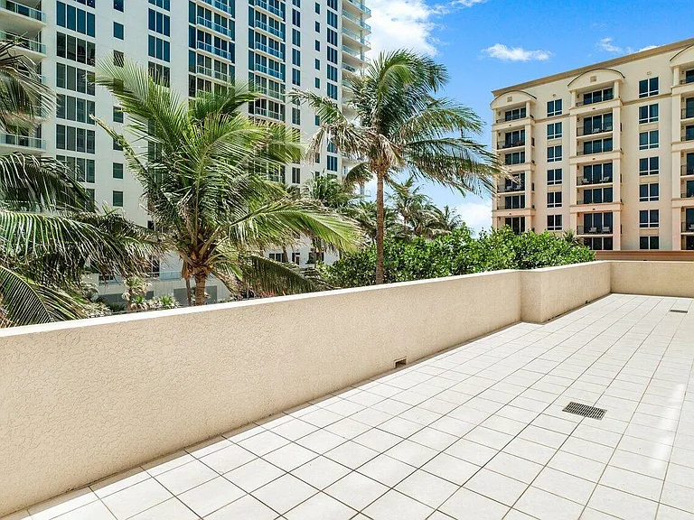3800 N Ocean Dr #1053 — Photo 44