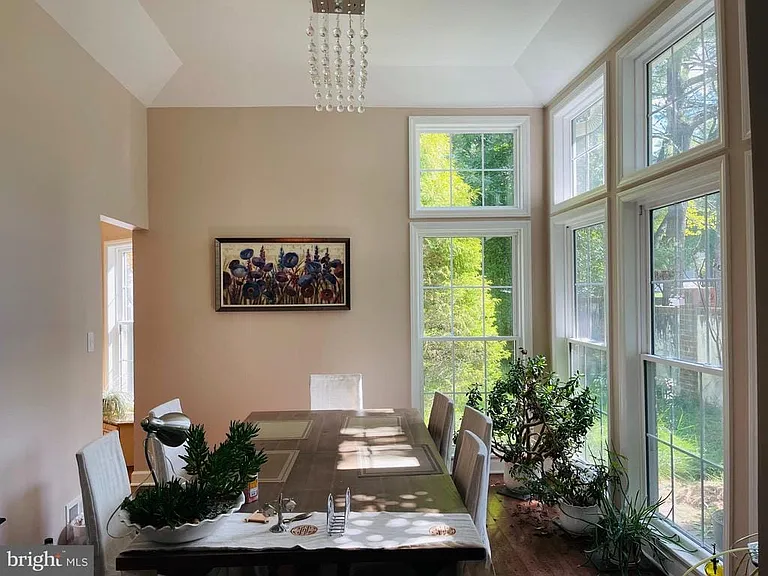 1 Cromwell Ct — Photo 11