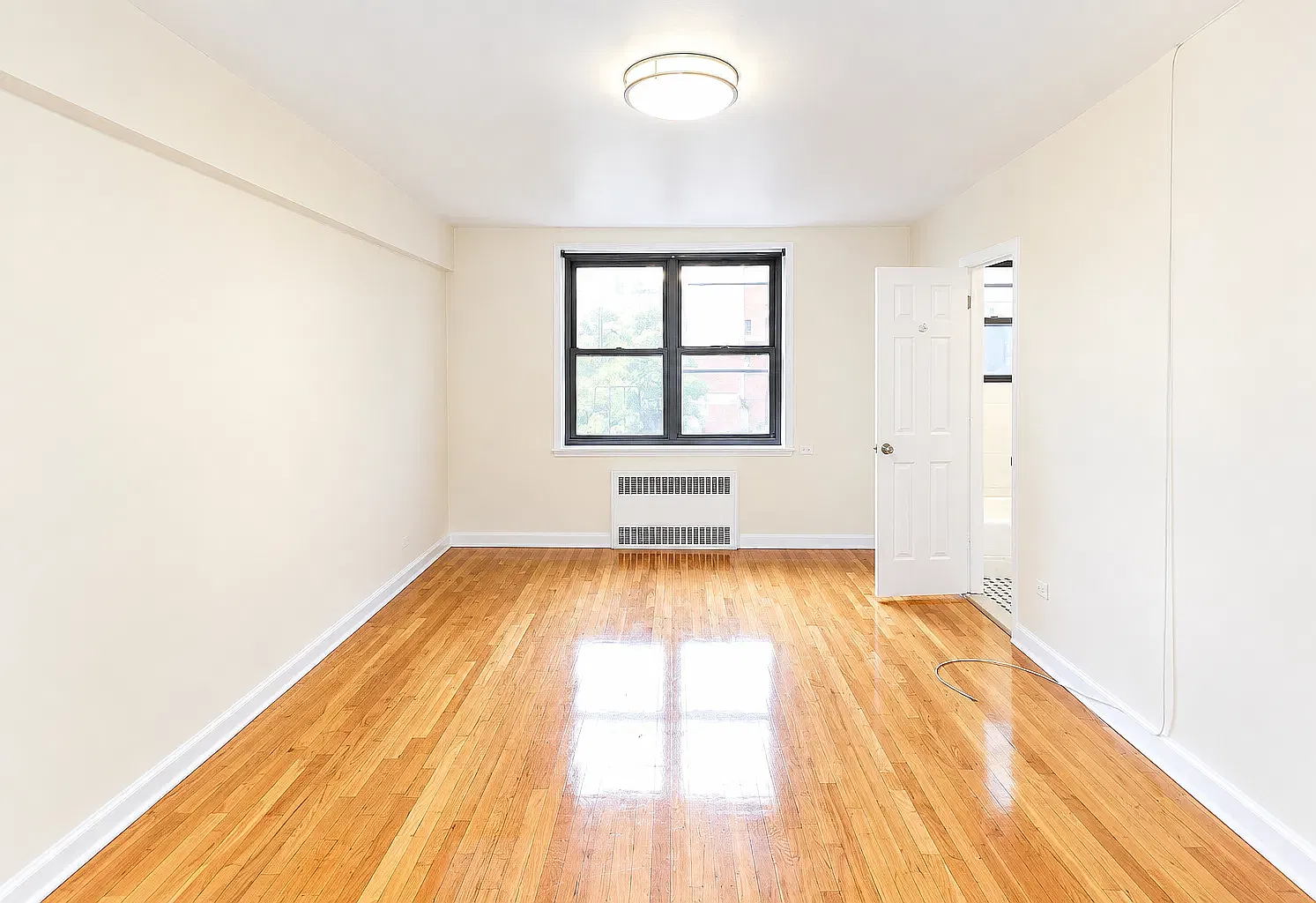 34-15 Parsons Boulevard — Photo 1