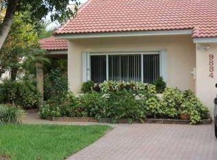 9834 NW 43rd Ter, Doral, FL 33178