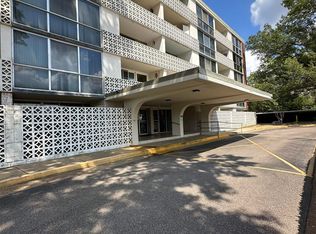 3080 Walnut Grove Rd APT 305, Memphis, TN 38111