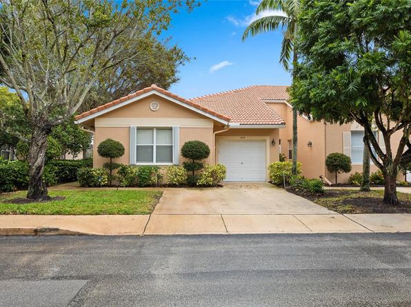 243 Coral Trace Ln