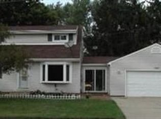 1845 Hibbard Dr, Stow, OH 44224