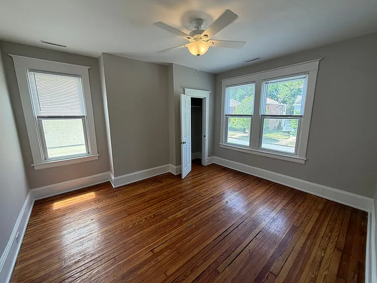 3511 1st Ave — Photo 36