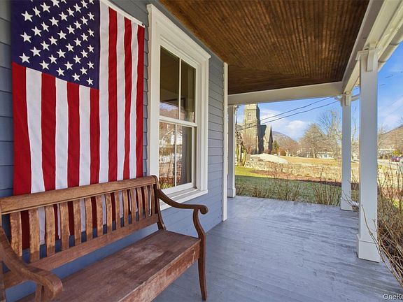 4th image of 25 Chestnut Street