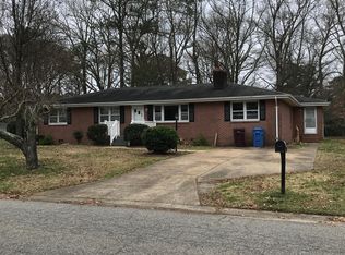 4015 Tanglewood Trl, Chesapeake, VA 23325