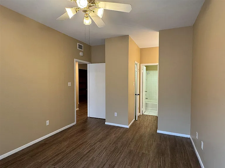 6500 Harbor Town Dr #3401 — Photo 21