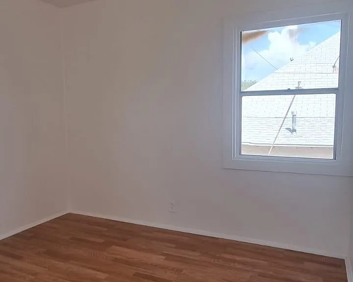 219 E 28th St #3/4 — Photo 21