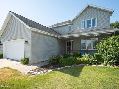 440 E Trillium Cir, Saint Joseph, MI, 49085