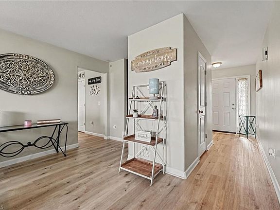 3rd image of 4338 Wyoming Ct