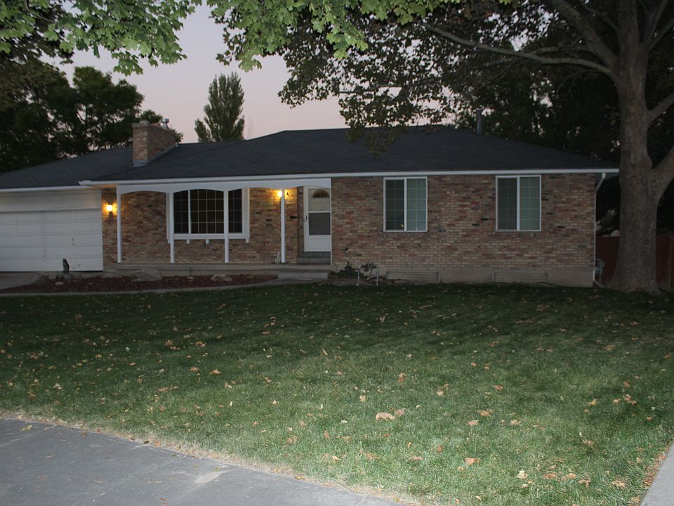1st image of 9801 S Farmstead Cir