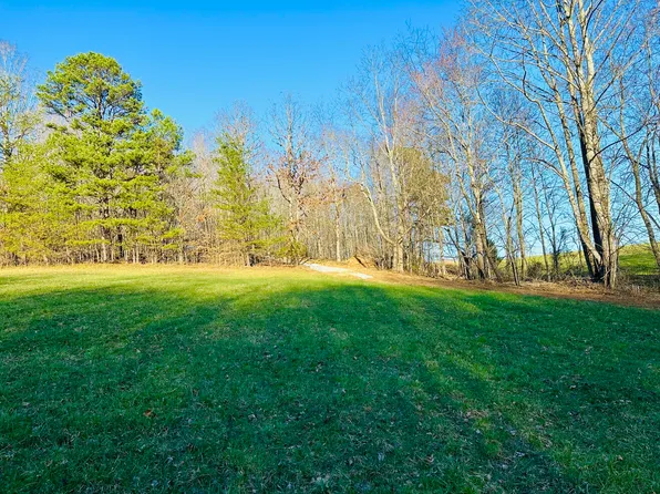 1 Eberle Rd, Mc Kee, KY 40447