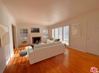 1638 Greenfield Ave, Los Angeles, CA 90024