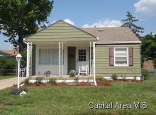 7 Harriet Ln, Springfield, IL 62702