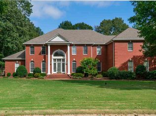 785 Grayson Ln, Jackson, TN 38305