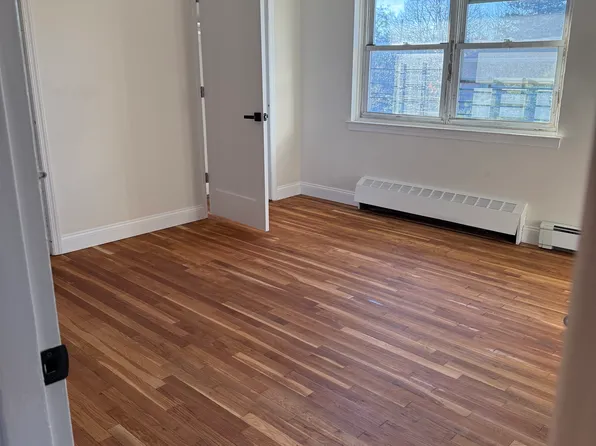 (undisclosed Address), Bronx, NY 10466