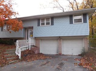 1 Chestnut Ct, Rensselaer, NY 12144