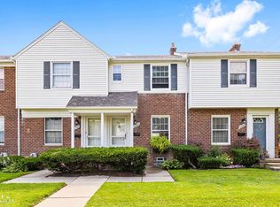 22964 Allen Rd, Saint Clair Shores, MI 48080