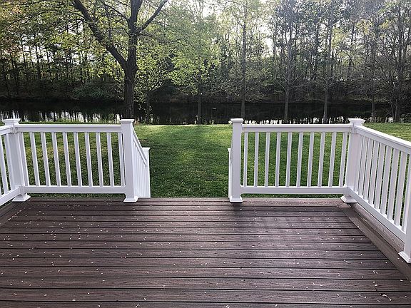 3rd image of 502 Tabb Lakes Dr