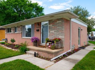 11931 Harold St, Warren, MI 48089