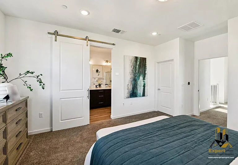 8647 Starburst Way — Photo 15