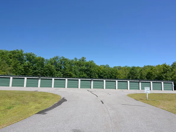 96 Recreation Drive #B23, Laconia, NH 03246