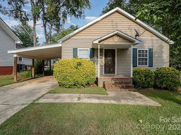 484 Cook St NW, Concord, NC 28025