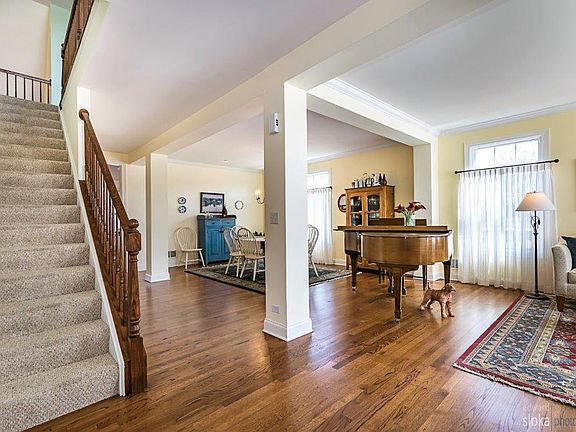 3rd image of 1201 Redtail Cir