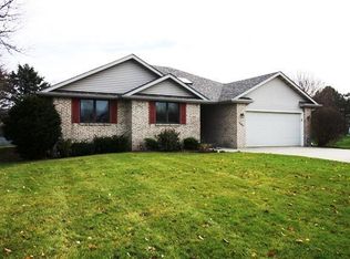 1600 Turtle Mound Cir, Whitewater, WI 53190
