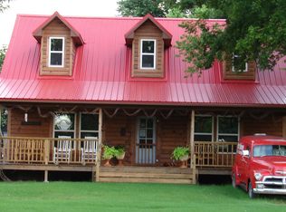 613 W Broadway St, Okemah, OK 74859
