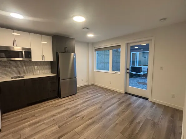 ALNA Ballard, 1123 NW 57th St #6, Seattle, WA 98107