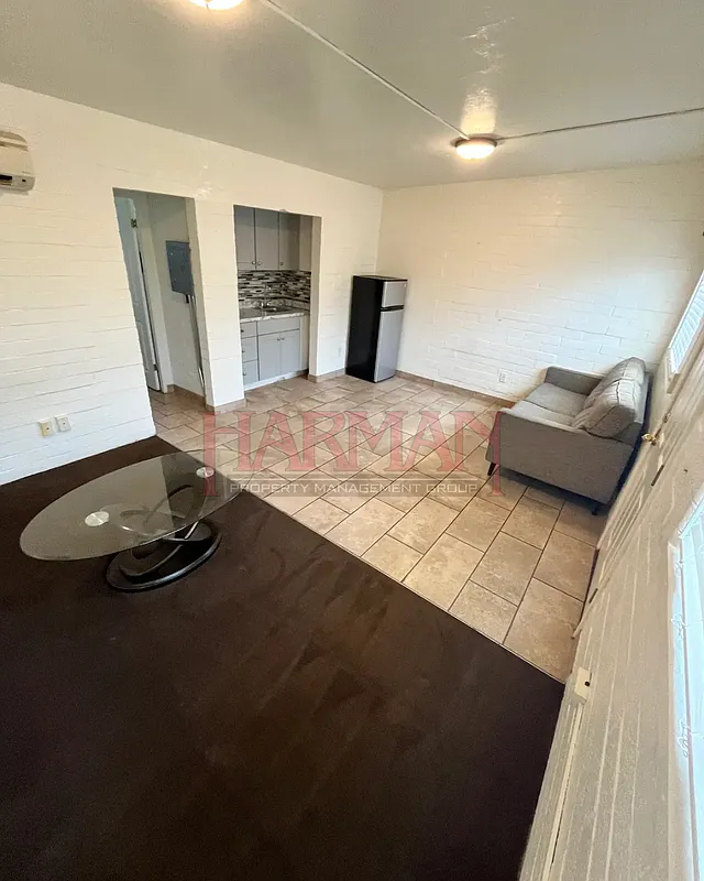 Studio, 1.0 bath, 350 sqft, $775 — Photo 1