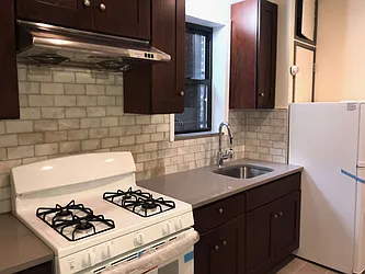 Rented by Century 21 New Golden Age Realty